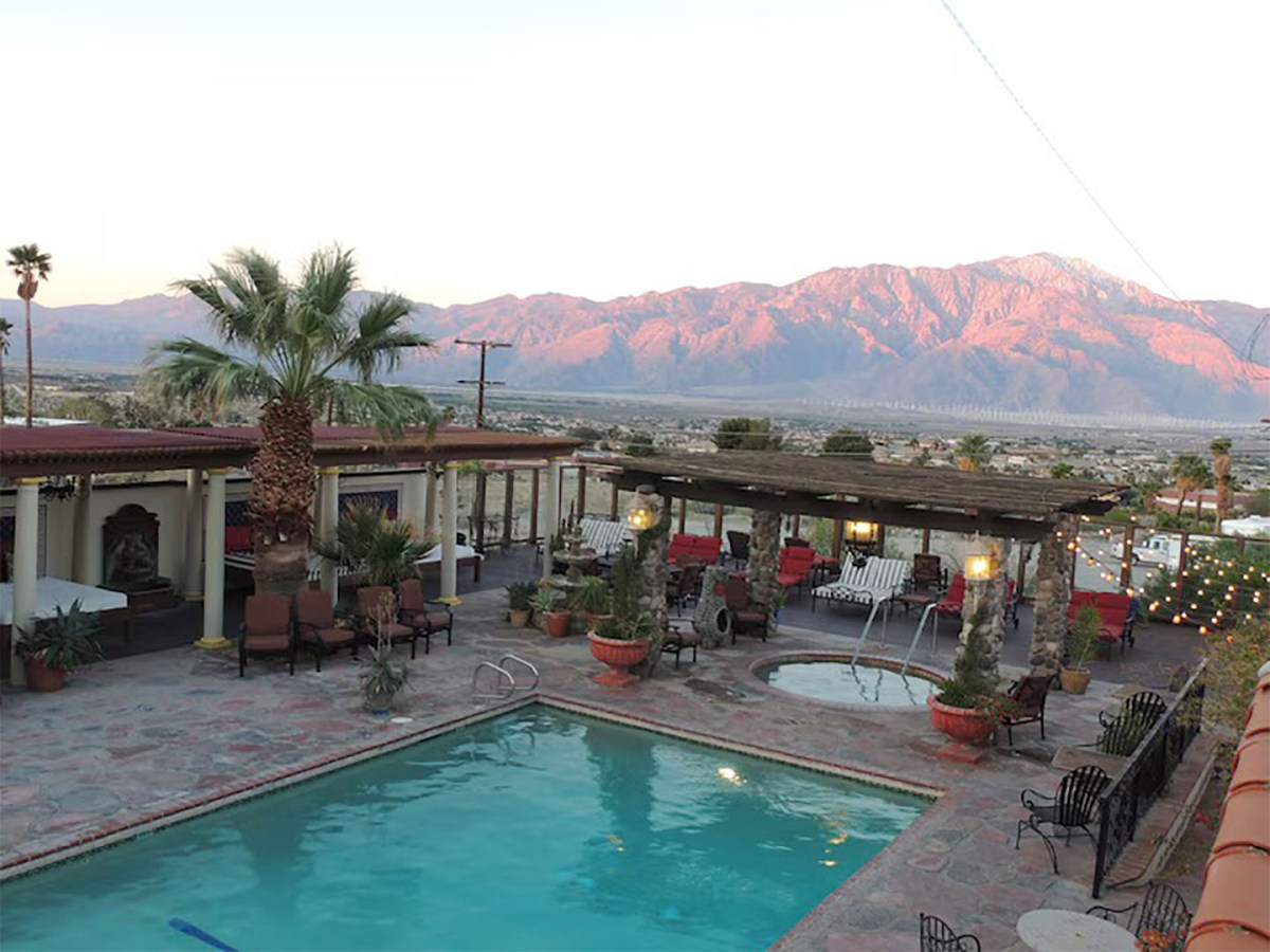 Wellness Weekend on Miracle Hill in Desert Hot Springs