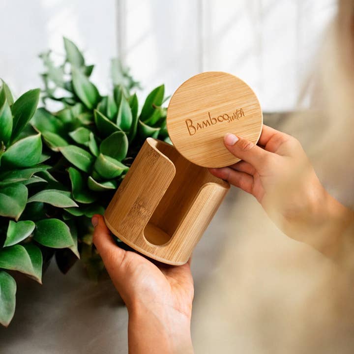 Bamboo Facial Rounds Holder | Christmas Gift Bestseller - Image 2